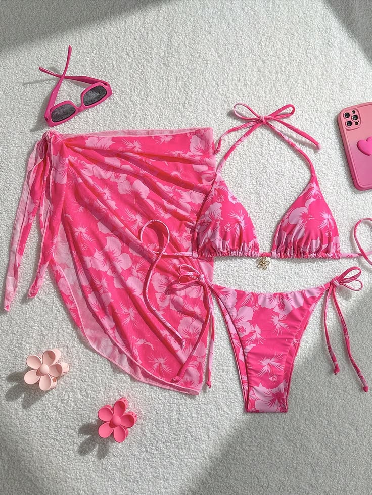 Bikini & swim suits